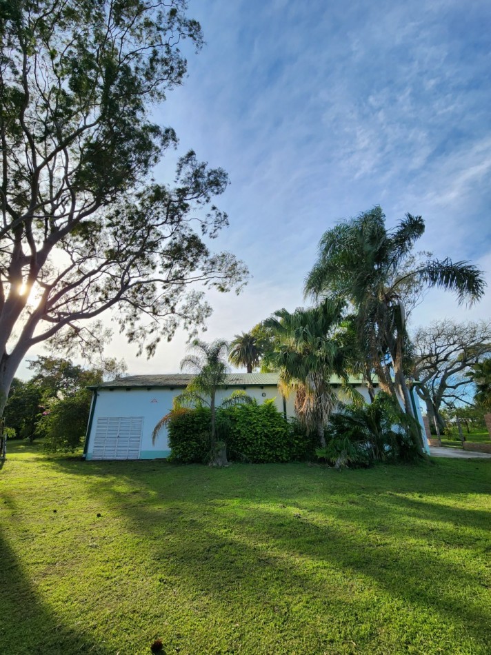 Imponente Casa de Campo
