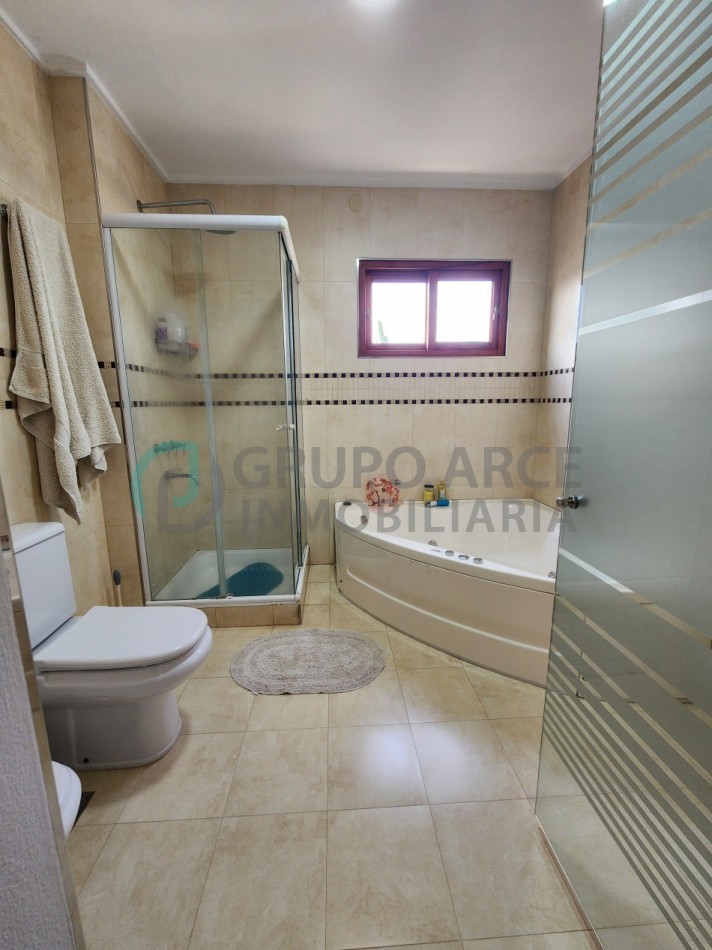 Imponente Casas a la VENTA