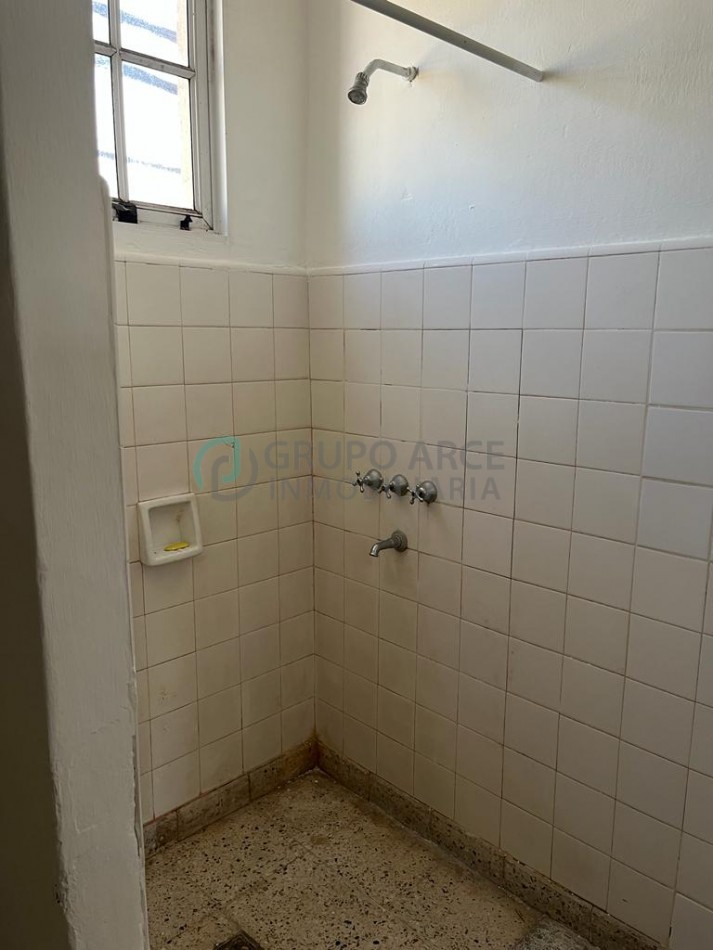 Departamento de escalera en ALQUILER