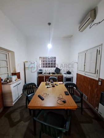 CASA + LOTE IMPERDIBLE EN VECINAL MITRE!
