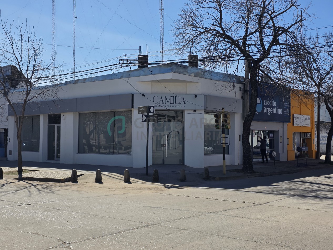 Propiedad de Alto Nivel Comercial