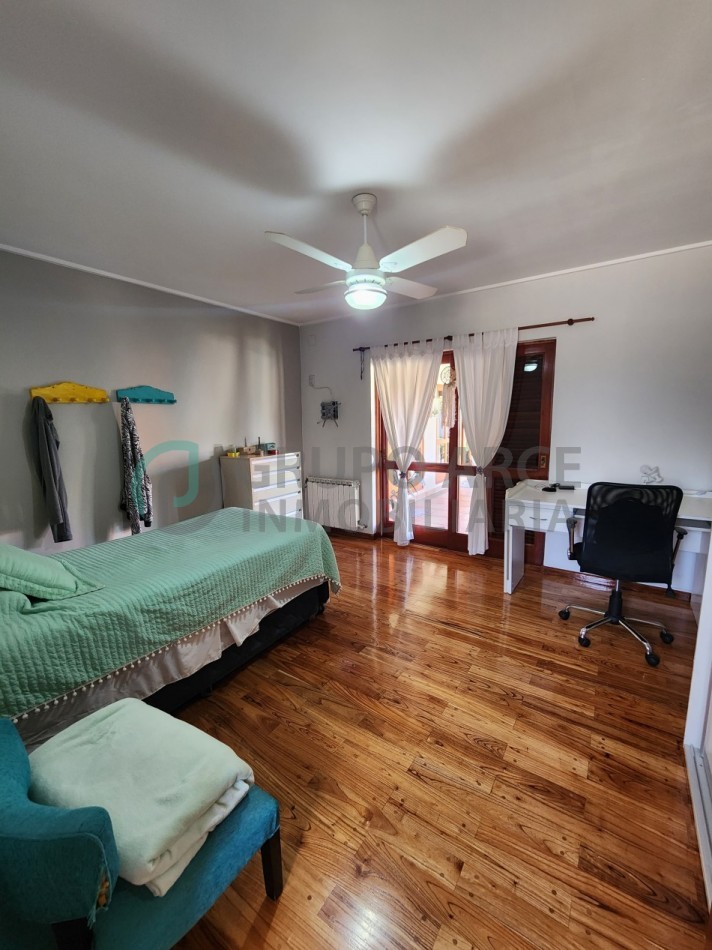 Imponente Casas a la VENTA