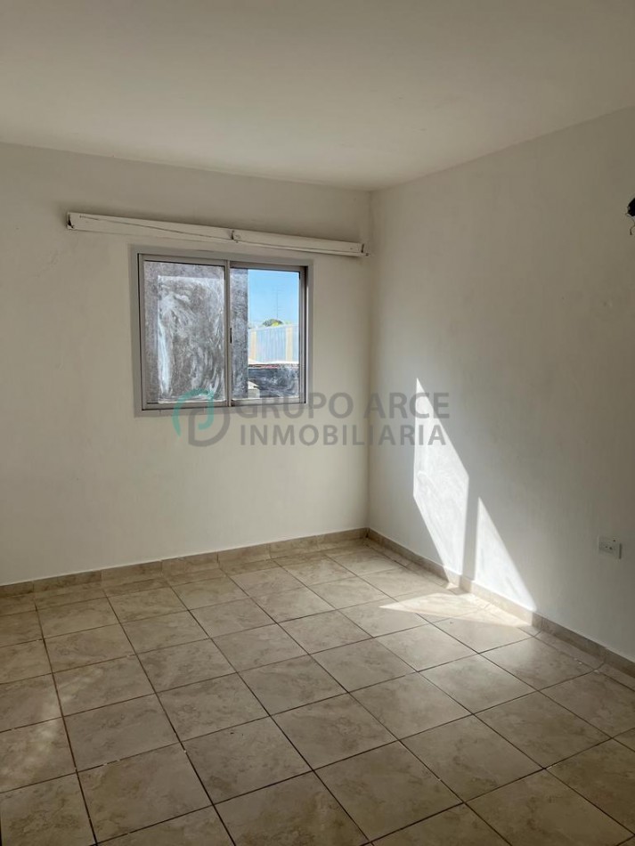 Departamento de escalera en ALQUILER