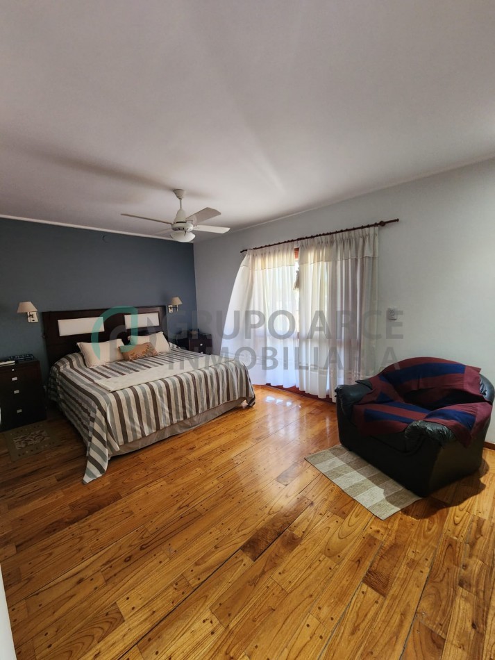 Imponente Casas a la VENTA