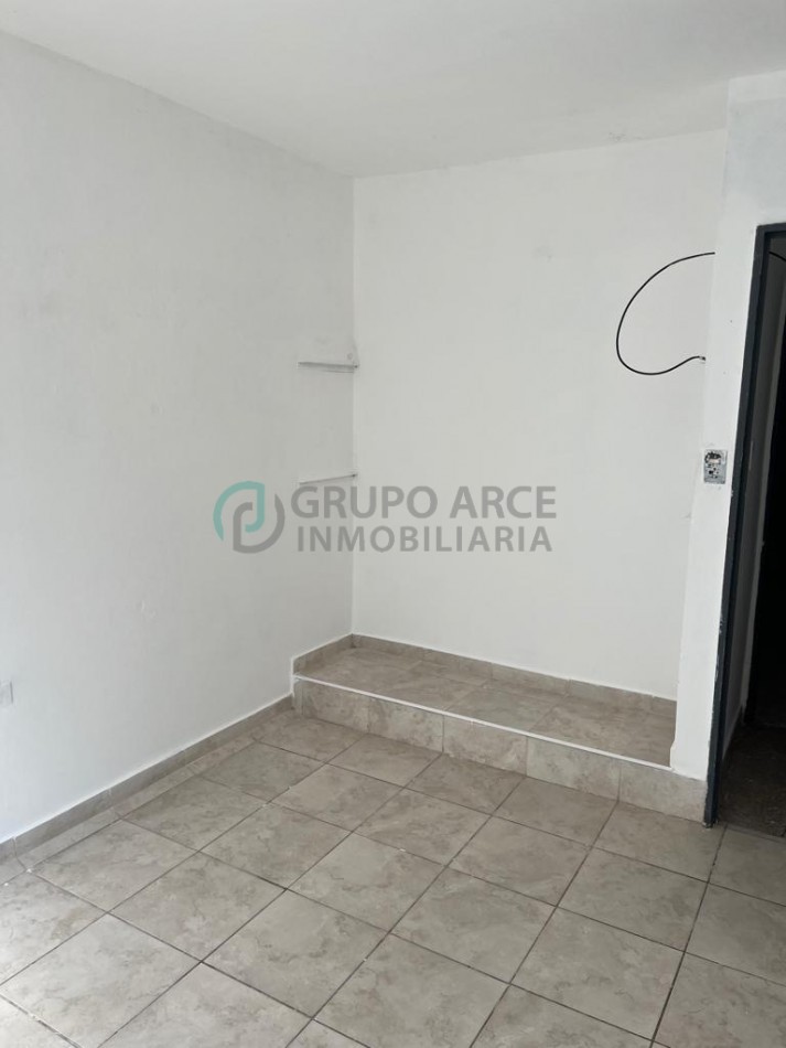 Departamento de escalera en ALQUILER